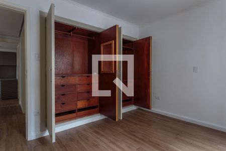 Quarto 1 de apartamento para alugar com 2 quartos, 120m² em Vila Uberabinha, São Paulo