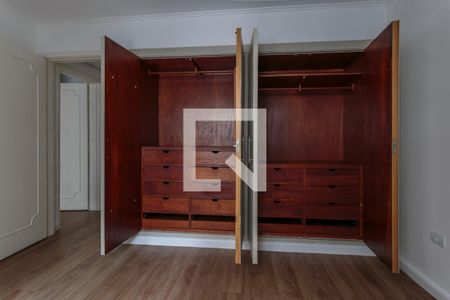 Quarto 1 de apartamento para alugar com 2 quartos, 120m² em Vila Uberabinha, São Paulo