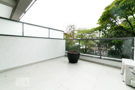 Varanda de kitnet/studio para alugar com 1 quarto, 30m² em Vila Cordeiro, São Paulo