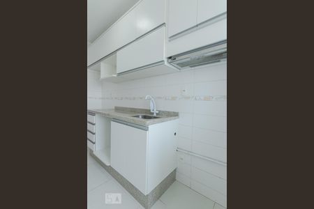 Cozinha de apartamento à venda com 2 quartos, 44m² em Água Branca, São Paulo