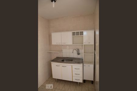 Cozinha  de apartamento para alugar com 2 quartos, 60m² em Parque Monteiro Soares, São Paulo