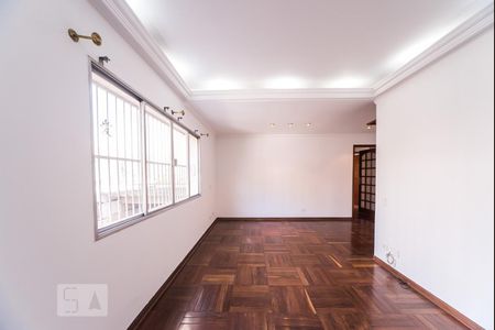 Sala de apartamento à venda com 3 quartos, 86m² em Moema, São Paulo