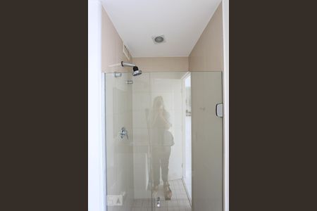 Banheiro de apartamento à venda com 1 quarto, 82m² em Paraíso do Morumbi, São Paulo