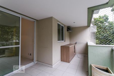 Varanda de apartamento à venda com 3 quartos, 83m² em Jacarepaguá, Rio de Janeiro