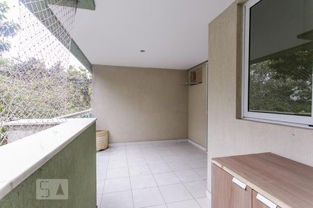 Varanda de apartamento à venda com 3 quartos, 83m² em Jacarepaguá, Rio de Janeiro