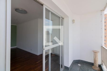 Varanda de apartamento para alugar com 3 quartos, 114m² em Vila Uberabinha, São Paulo