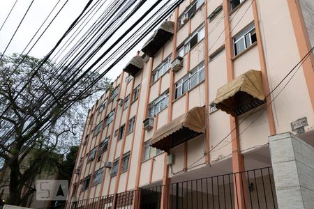 Fachada de apartamento à venda com 1 quarto, 45m² em Fátima, Niterói