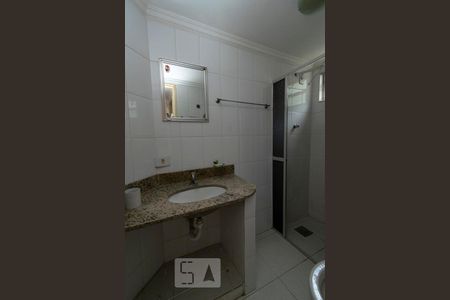 Banheiro Social de apartamento à venda com 1 quarto, 45m² em Fátima, Niterói