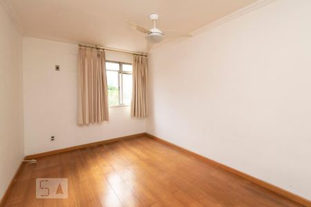 Quarto de apartamento à venda com 1 quarto, 45m² em Fátima, Niterói