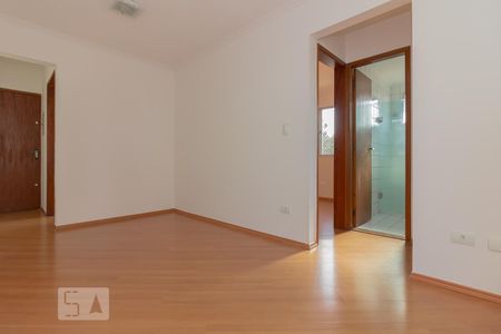 Sala de apartamento para alugar com 2 quartos, 50m² em Rio Pequeno, São Paulo