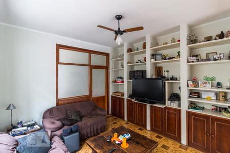 Sala de casa para alugar com 4 quartos, 375m² em Bela Aliança, São Paulo