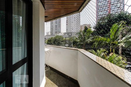 svarabda de apartamento à venda com 3 quartos, 210m² em Vila Regente Feijó, São Paulo
