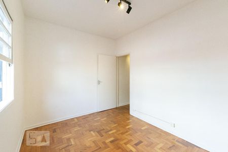 Quarto 2 de casa para alugar com 2 quartos, 130m² em Vila Olímpia, São Paulo