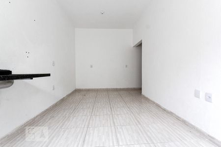 Kitnet/Studio para alugar com 1 quarto, 28m² em Quarta Parada, São Paulo