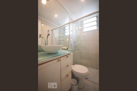 Banheiro de apartamento à venda com 2 quartos, 42m² em Jardim Leonor, São Paulo