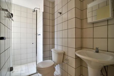 Banheiro  de apartamento para alugar com 3 quartos, 70m² em Continental, Osasco