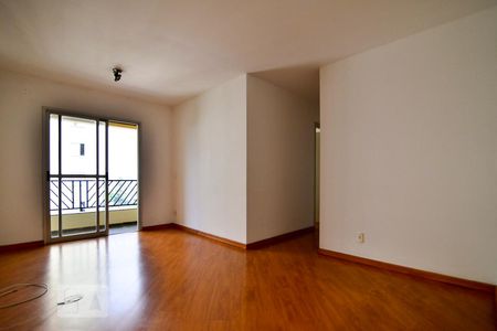 Sala de apartamento para alugar com 3 quartos, 70m² em Continental, Osasco