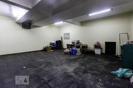 garagem de casa à venda com 4 quartos, 400m² em Vila Bertioga, São Paulo