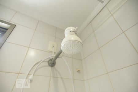 Banheiro de Serviço  de apartamento para alugar com 3 quartos, 172m² em Centro, Jundiaí