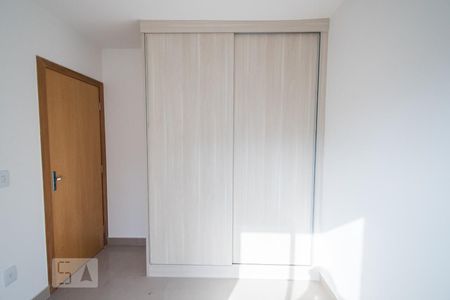 Quarto 1 de apartamento para alugar com 2 quartos, 55m² em Manacás, Belo Horizonte