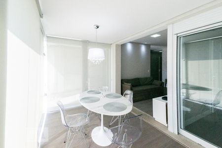 Sala 2 de apartamento para alugar com 1 quarto, 76m² em Vila Olímpia, São Paulo