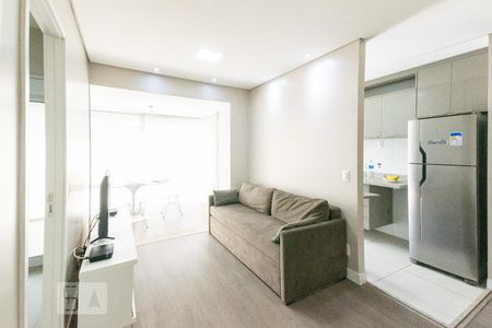 Sala 1 de apartamento para alugar com 1 quarto, 76m² em Vila Olímpia, São Paulo