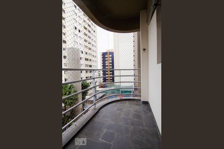 Sacada de kitnet/studio para alugar com 1 quarto, 33m² em Centro, Campinas