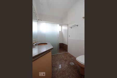 Banheiro de apartamento à venda com 4 quartos, 210m² em Santa Cecília, São Paulo