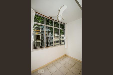Sala de apartamento à venda com 3 quartos, 111m² em Leme, Rio de Janeiro