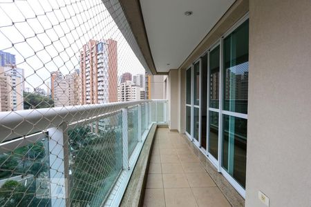 Varanda de apartamento para alugar com 3 quartos, 162m² em Vila Suzana, São Paulo