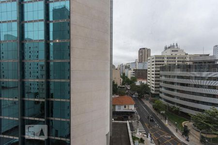 Apartamento à venda com 1 quarto, 32m² em Itaim Bibi, São Paulo