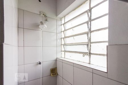 Banheiro 2 de casa para alugar com 3 quartos, 90m² em Jardim das Laranjeiras, São Paulo