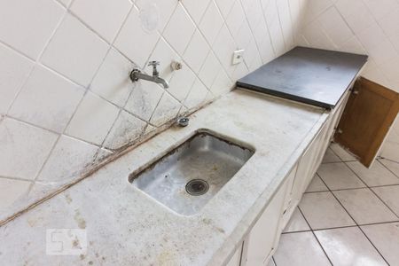 Cozinha de casa para alugar com 3 quartos, 90m² em Jardim das Laranjeiras, São Paulo