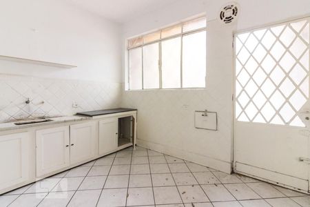 Cozinha de casa para alugar com 3 quartos, 90m² em Jardim das Laranjeiras, São Paulo