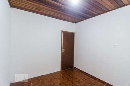 Quarto 2 de casa para alugar com 3 quartos, 200m² em Cidade Mãe do Céu, São Paulo