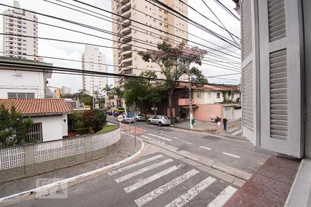 Vista Quarto 1 de casa à venda com 2 quartos, 77m² em Vila São Francisco, São Paulo