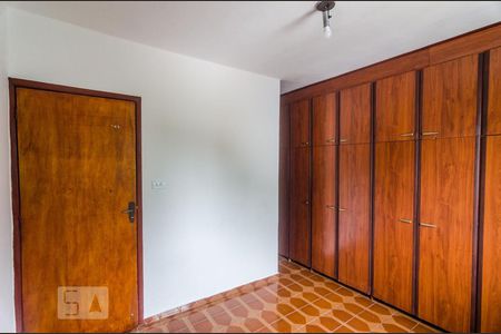 Quarto 02 de casa para alugar com 2 quartos, 200m² em Cidade Mãe do Céu, São Paulo