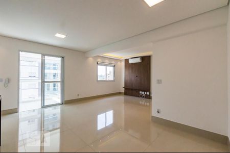 Sala de apartamento à venda com 2 quartos, 87m² em Taquaral, Campinas