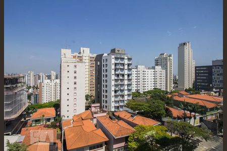 Varanda vista de apartamento para alugar com 1 quarto, 41m² em Sumarezinho, São Paulo