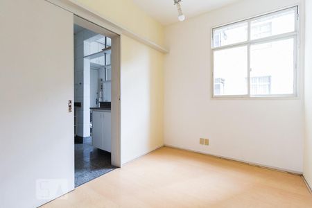 Sala de jantar de apartamento para alugar com 2 quartos, 78m² em Lourdes, Belo Horizonte