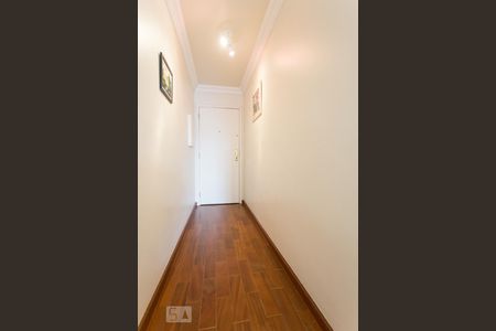 Corredor de apartamento à venda com 3 quartos, 108m² em Vila Mariana, São Paulo