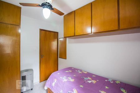 Quarto 2 de apartamento para alugar com 3 quartos, 68m² em Alto de Pinheiros, São Paulo