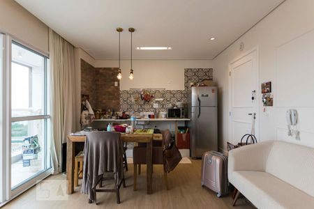 Cozinha de kitnet/studio para alugar com 1 quarto, 33m² em Aclimação, São Paulo