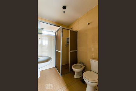 Banheiro de kitnet/studio à venda com 1 quarto, 34m² em Botafogo, Campinas