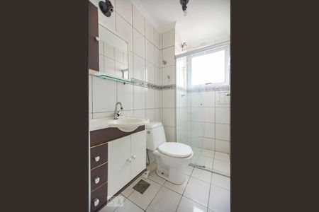 Banheiro Social  de apartamento para alugar com 2 quartos, 62m² em Anhangabaú, Jundiaí