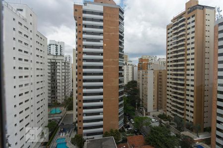 Apartamento para alugar com 2 quartos, 67m² em Vila Uberabinha, São Paulo