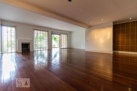 Sala de casa de condomínio para alugar com 4 quartos, 430m² em Alto da Boa Vista, São Paulo