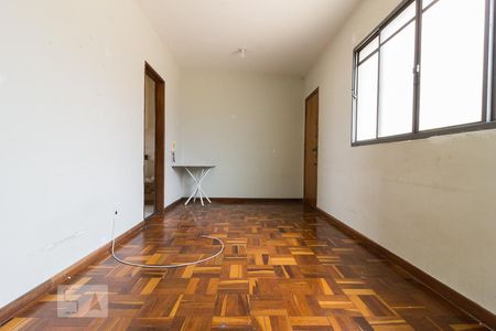 Sala de apartamento à venda com 3 quartos, 69m² em Salgado Filho, Belo Horizonte