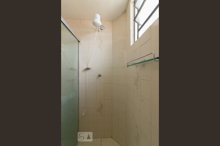 Banheiro de apartamento à venda com 3 quartos, 69m² em Salgado Filho, Belo Horizonte