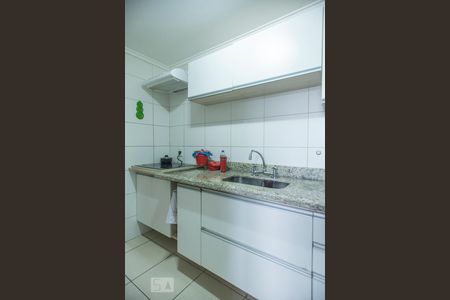 Cozinha de apartamento para alugar com 3 quartos, 86m² em Jardim Messina, Jundiaí